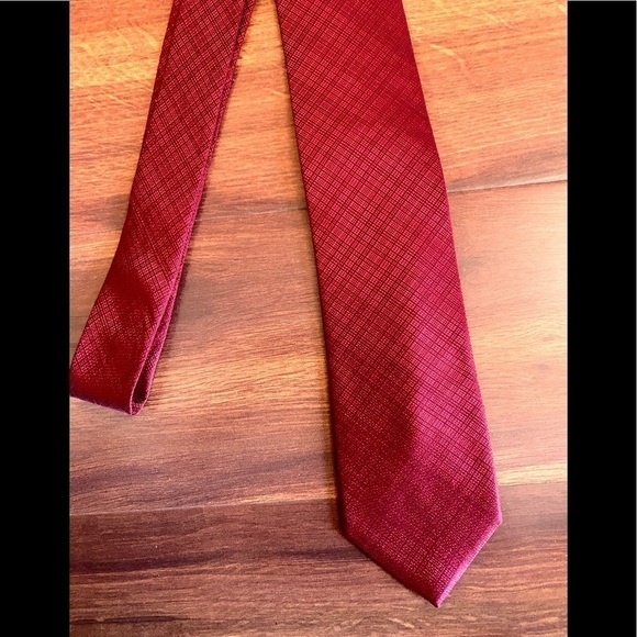 🍁SALE🍁 CALVIN KLEIN 100% Silk Red Necktie XL - Picture 6 of 9